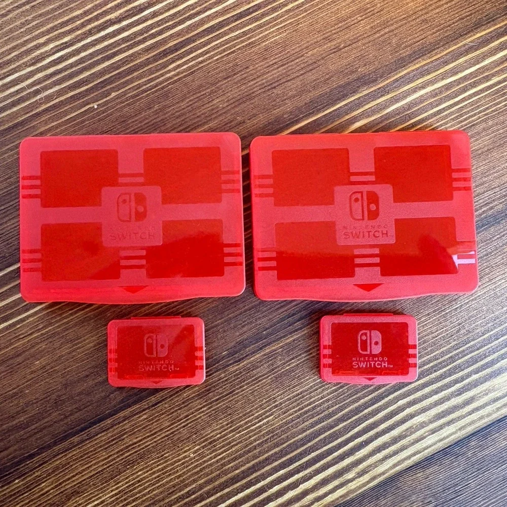Nintendo Switch Carrying Case + 2 Game Storage Animal Crossings Full Art‎ Deluxe